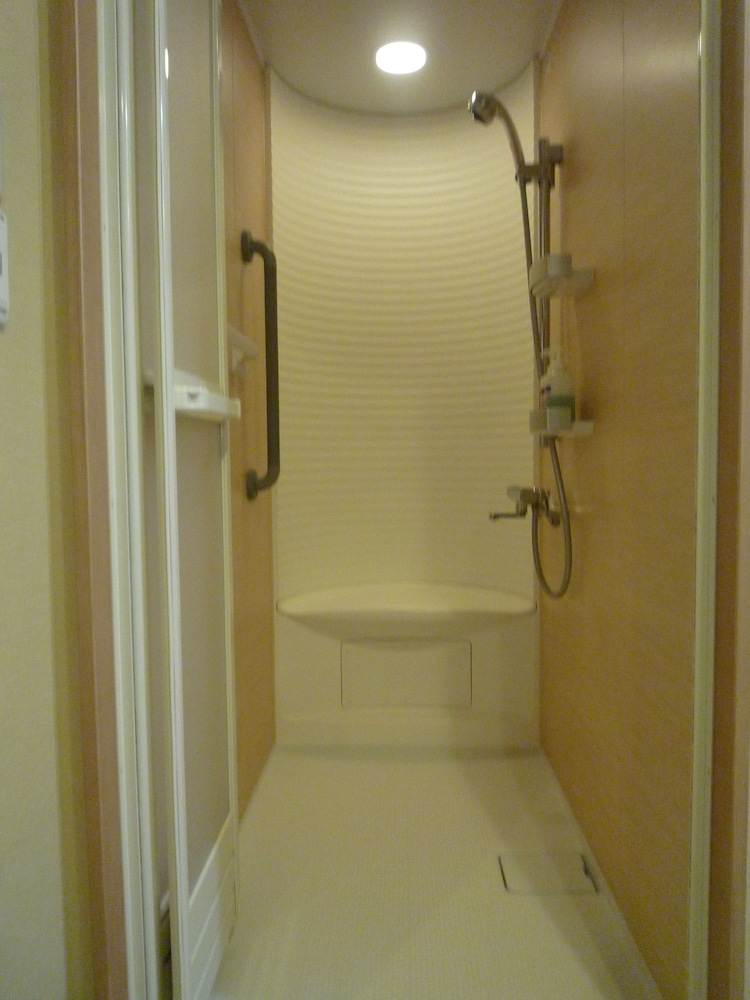 和室(12畳) 禁煙 バスルームのシャワー0 | 和風旅館扇松園