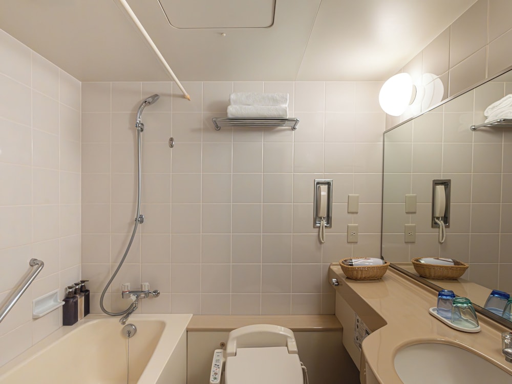 [禁煙] スタンダードツイン (3名利用可) オーシャンビュー バスルーム0 | ホテルアトールエメラルド宮古島