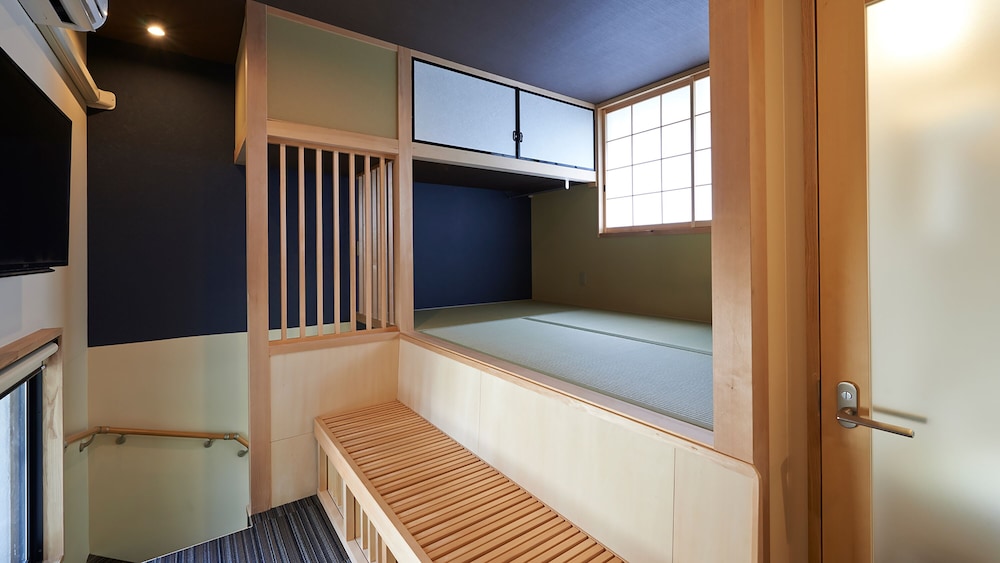 Loft Triple with Bath | ゲストハウス ソイ