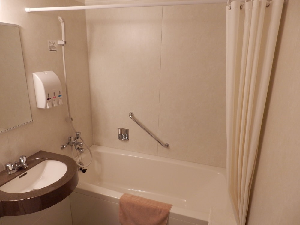 ダブルルーム バスルーム0 | 日光ステーションホテルクラシック