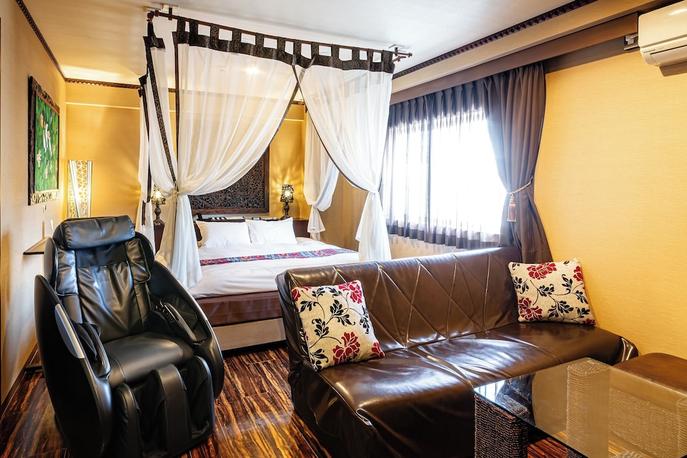 デラックス キングルーム 禁煙 (お酒飲み放題、軽食無料) | アンダの森 大阪天王寺タワー