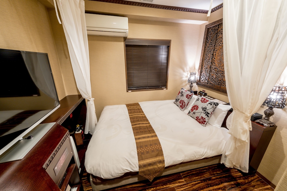 エコノミー クイーンルーム 禁煙 (お酒飲み放題、軽食無料) | アンダの森 大阪天王寺タワー