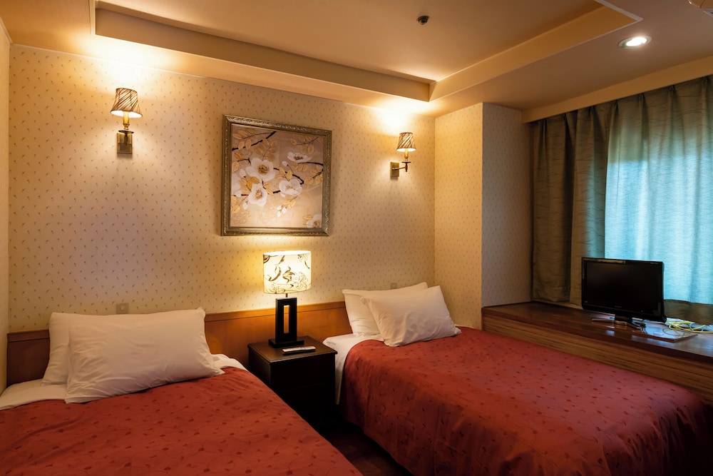 ラグジュアリー ツインルーム 客室4 | 鬼怒川グランドホテル 夢の季