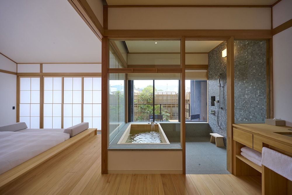 庭 (Niwa) ツインルーム 禁煙 客室3 | Azumi Setoda