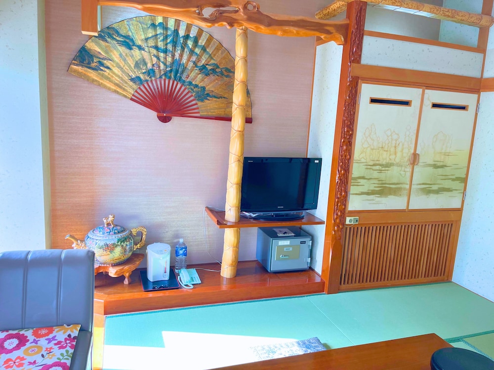 スタンダード ルーム 禁煙 専用バスルーム 客室2 | 高砂温泉