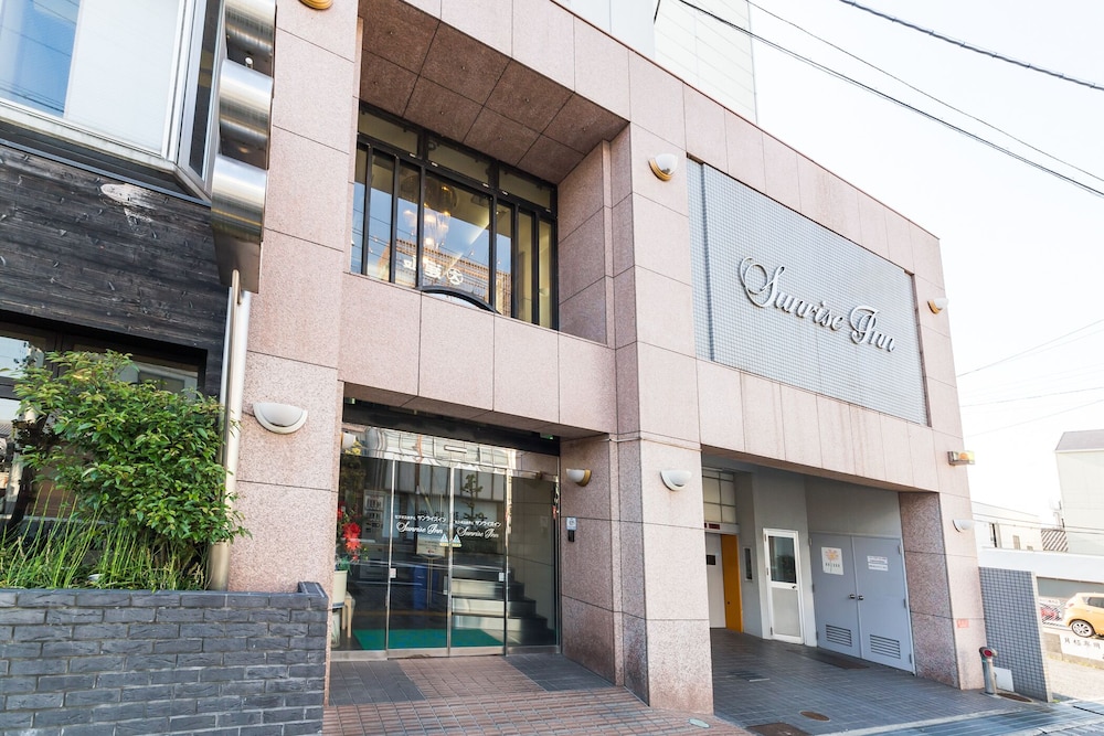 外観1 | サンライズ イン