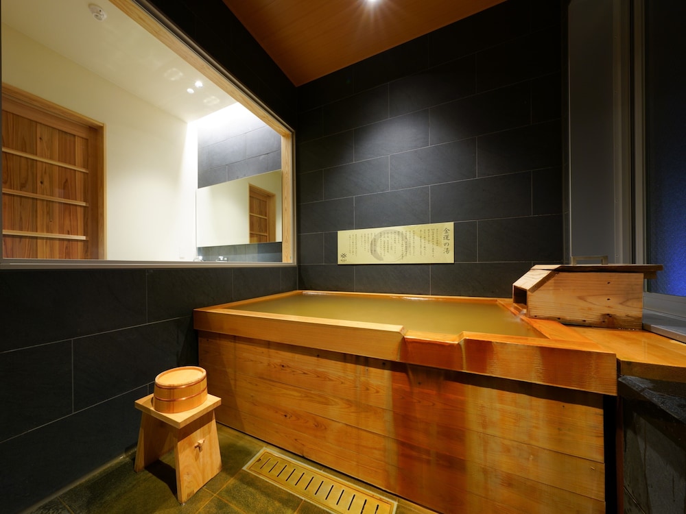 スーペリア ツインルーム バスルーム0 | MURE Beppu