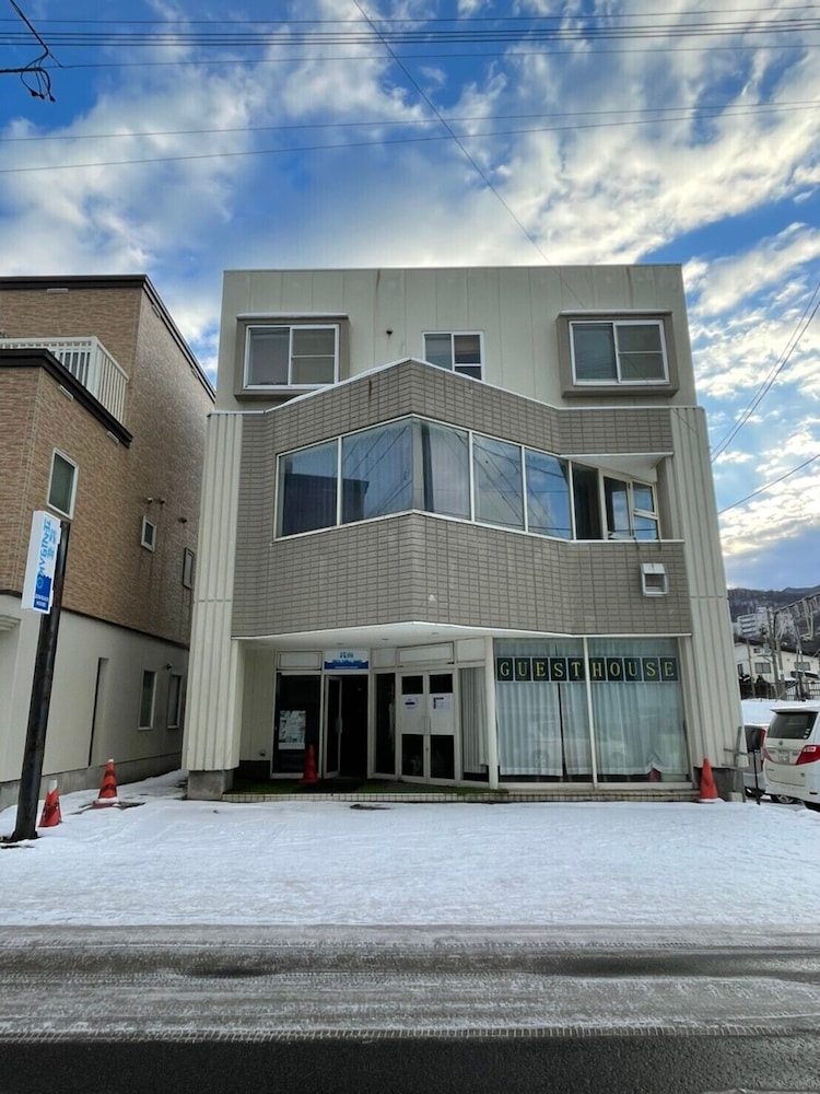 メインイメージ | Zenibako House 2F