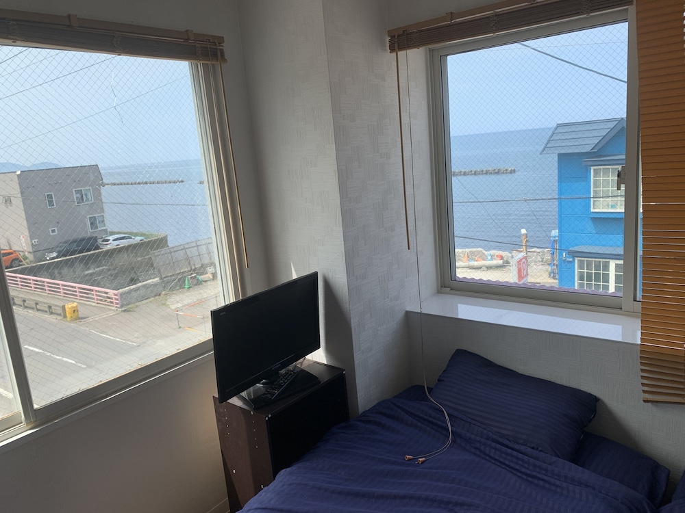 ベーシック ルーム 部屋からの景観0 | Zenibako House 3F-RoomC
