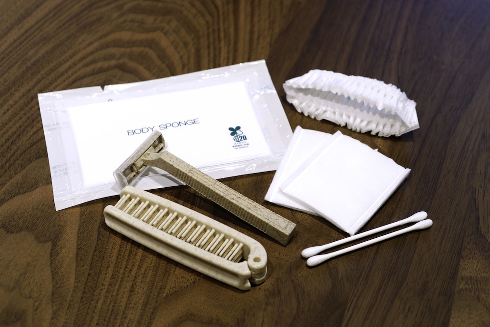 デラックス ツインルーム バスルームの設備0 | トラベロッジ京都四条河原町