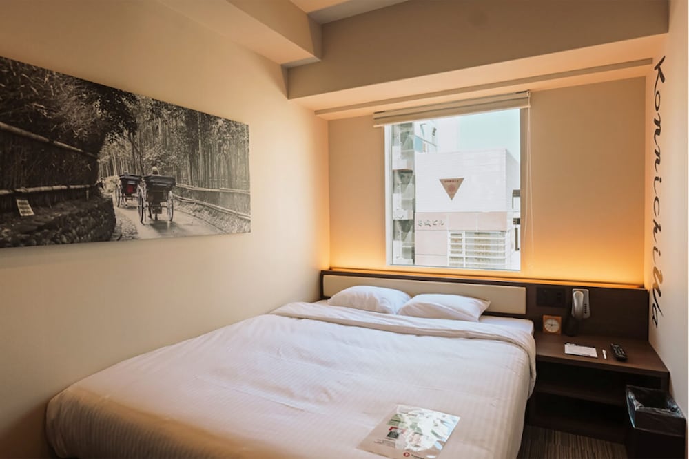 スタンダード ダブルルーム シティビュー 客室1 | トラベロッジ京都四条河原町