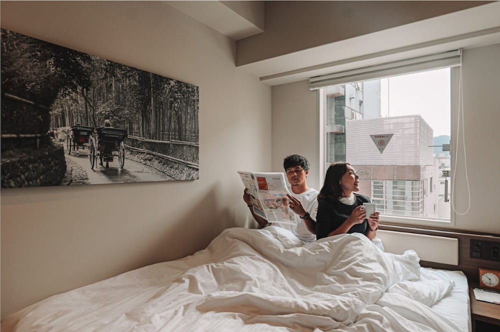 スタンダード ダブルルーム シティビュー 部屋からの景観0 | トラベロッジ京都四条河原町