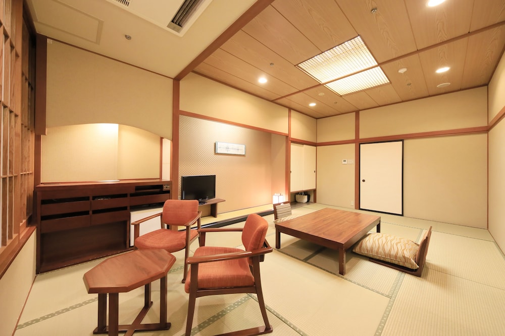[山側]和室10畳 檜の内湯付 禁煙 客室1 | 山形県あつみ温泉 萬国屋