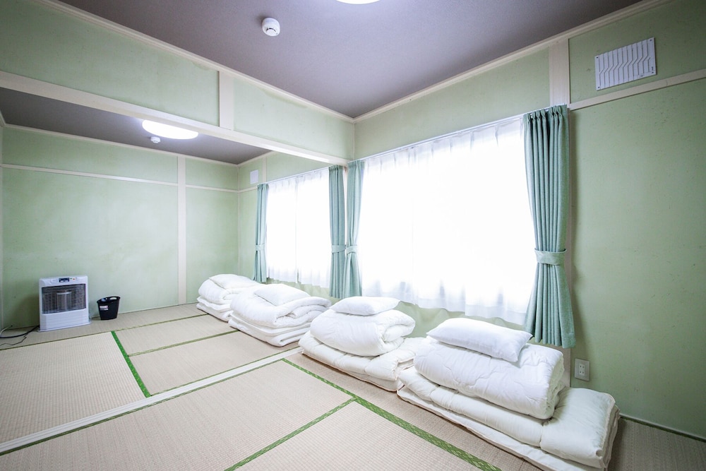 ベーシック アパートメント 客室30 | 小樽漆喰