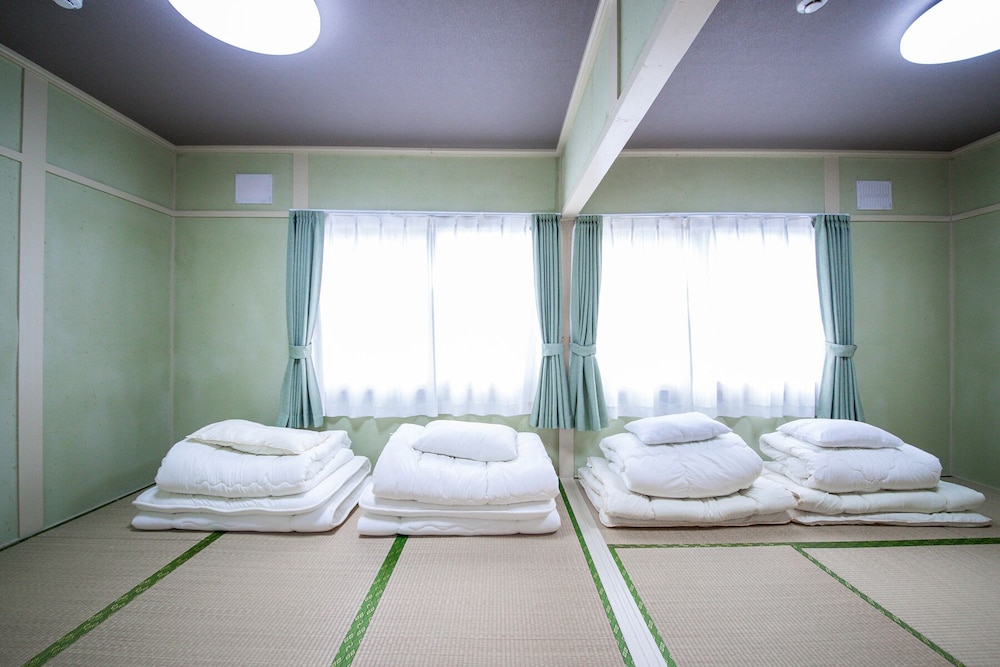 ベーシック アパートメント 客室26 | 小樽漆喰