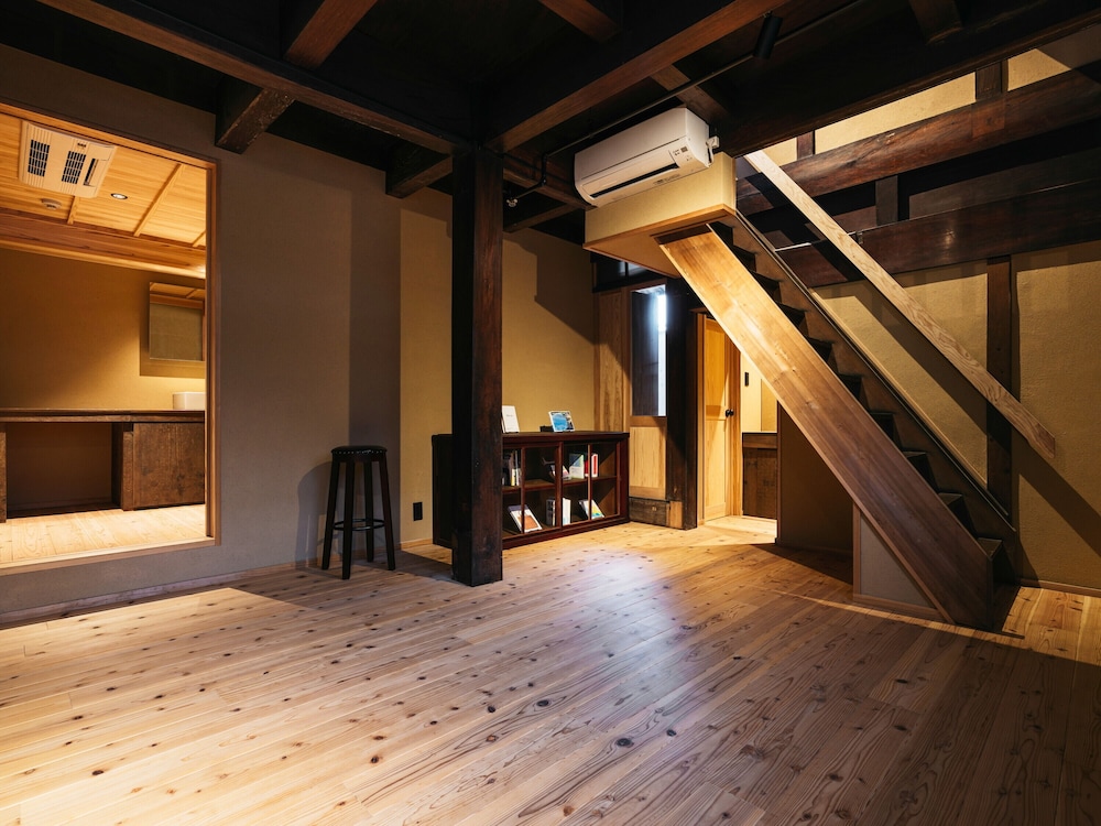 碓井邸 101 禁煙 客室1 | みなも