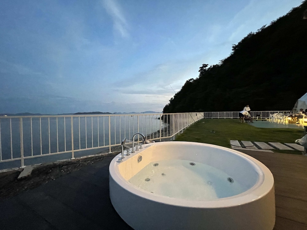 Sugawa House Unit 2 バスルーム2 | Sugawa House 1