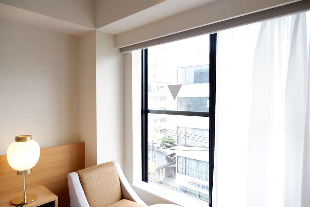 スタンダードキングルーム 禁煙(6才以上は2名様まで) 客室2 | THE GENERAL KYOTO Bukkoji Shinmachi〈仏光寺新町〉