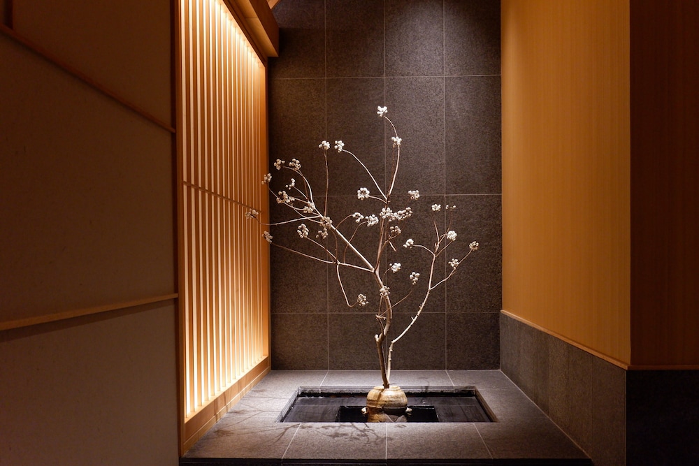 ロビーラウンジ1 | THE GENERAL KYOTO Bukkoji Shinmachi〈仏光寺新町〉 ロビーラウンジ1 | THE GENERAL KYOTO Bukkoji Shinmachi〈仏光寺新町〉