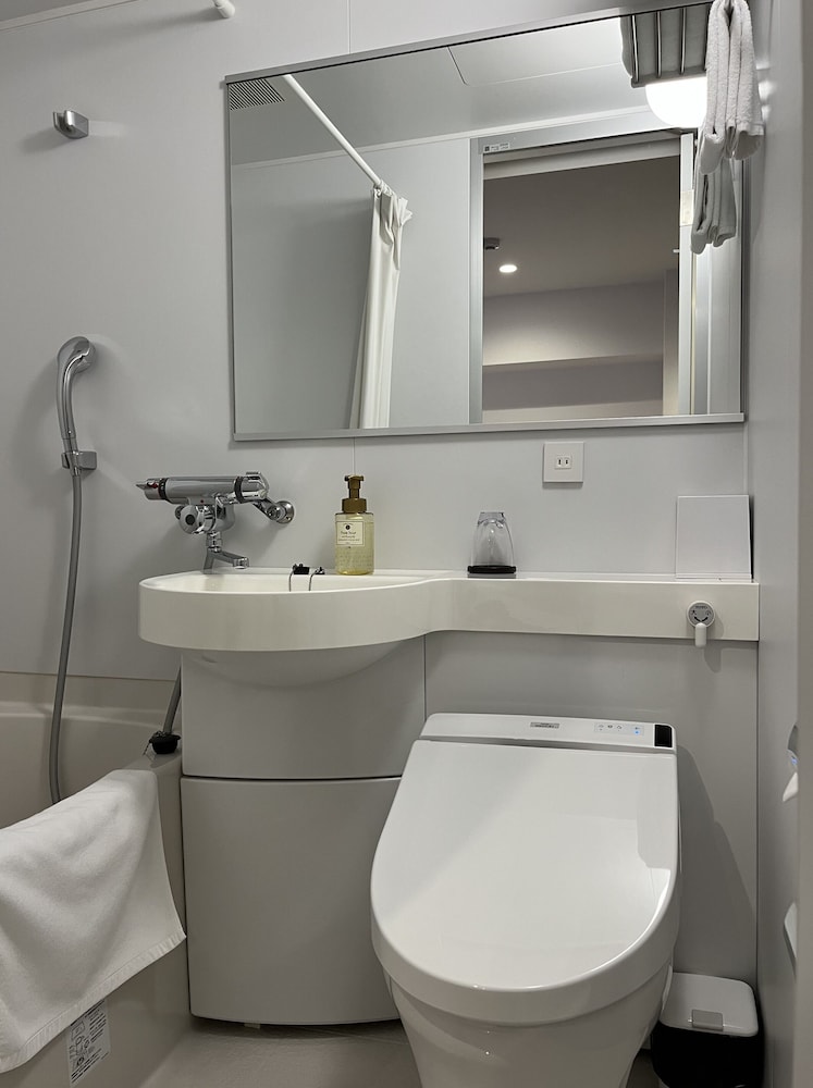 スタンダード ダブルルーム バスルーム0 | ホテルリファレンス博多冷泉