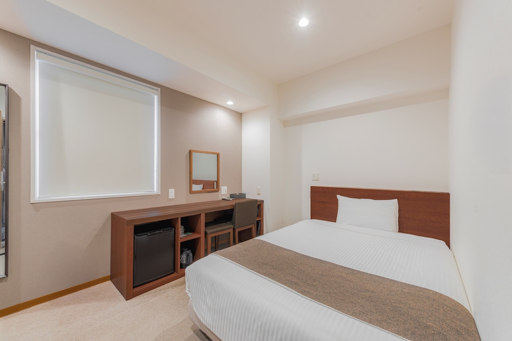 スタンダード ダブルルーム | ホテルリファレンス博多冷泉