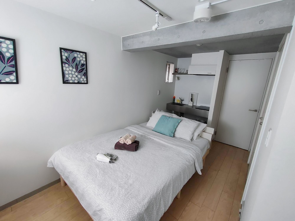 ルーム | SaffronCasa Asakusabashi by Tranova