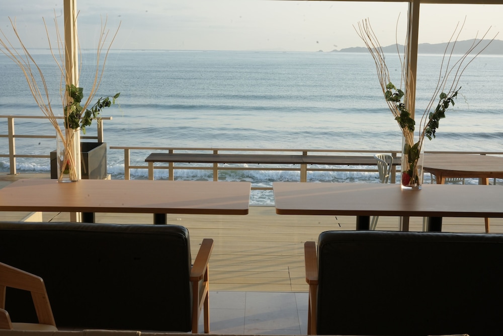 朝食スペース1 | AlbaHOTEL＆Glamping