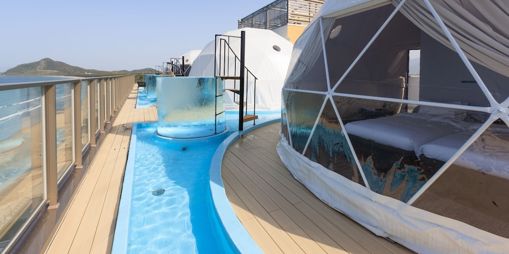 ロマンティック テント 客室1 | AlbaHOTEL＆Glamping