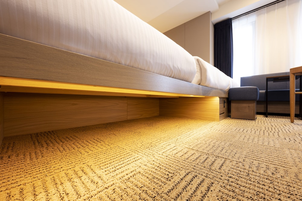 スーペリア トリプルルーム 客室9 | ホテル アマネク 新宿歌舞伎町