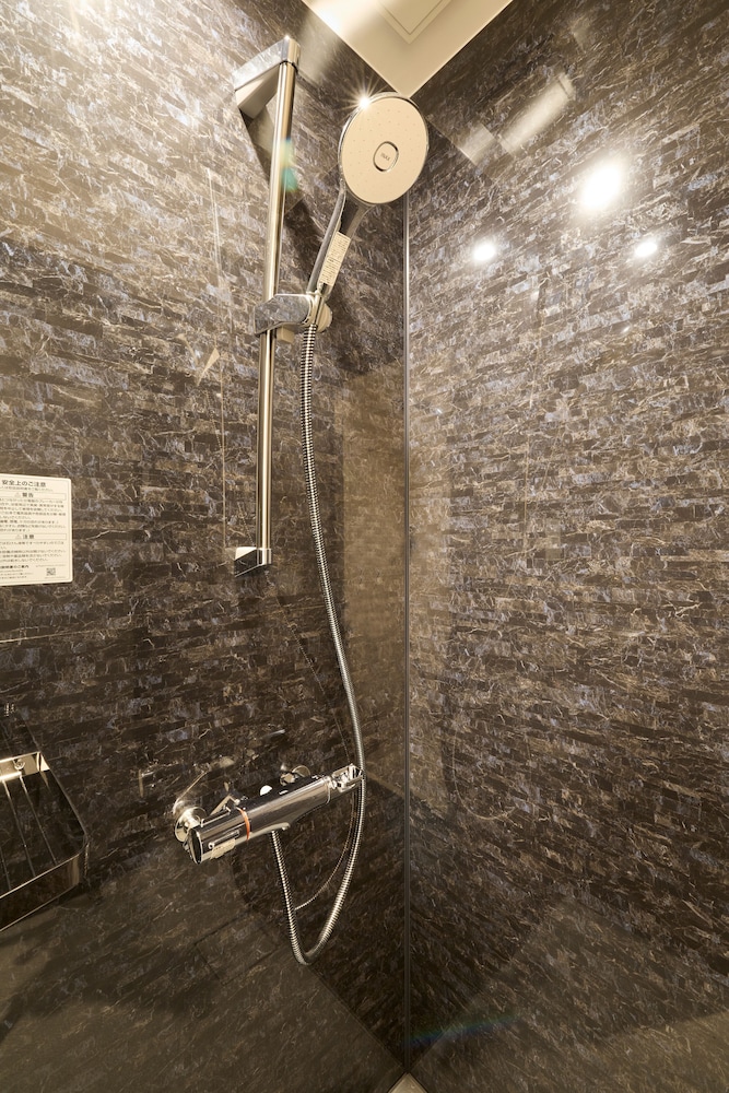 ツーベッドバンクルーム 禁煙 バスルーム0 | fav 東京両国