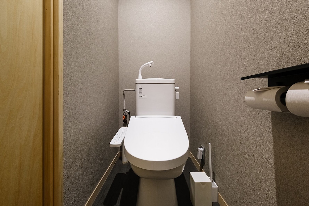 ラグジュアリー ヴィラ バスルーム2 | The Landmark