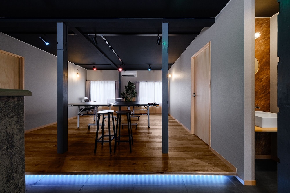 ラグジュアリー ヴィラ リビング エリア16 | The Landmark