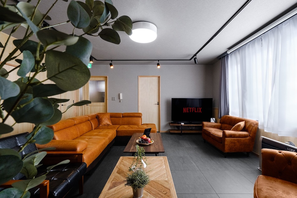 ラグジュアリー ヴィラ リビング エリア4 | The Landmark