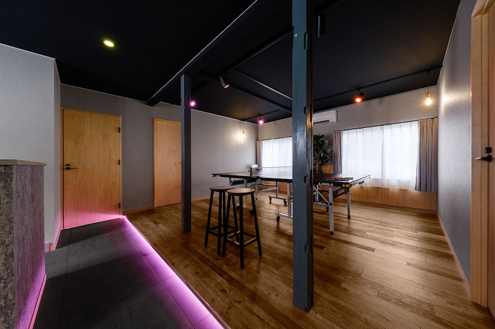 ラグジュアリー ヴィラ リビング エリア18 | The Landmark