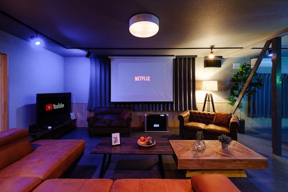 ラグジュアリー ヴィラ リビング エリア20 | The Landmark