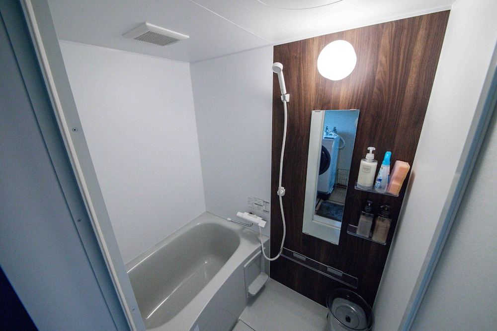 ファミリー ヴィラ バスルーム1 | Landmark Annex
