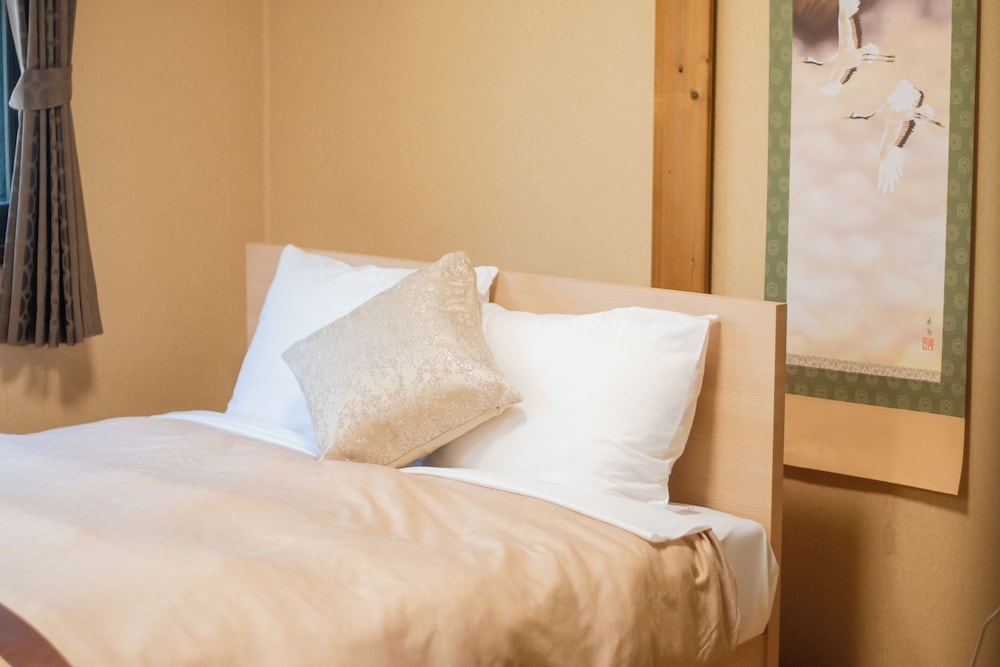 コンフォート アパートメント 102 禁煙 客室4 | コンフィーステイ MR2