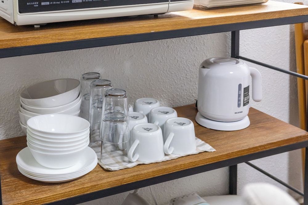 コンフォート アパートメント 203 禁煙 客室の設備とサービス1 | コンフィーステイ MR2