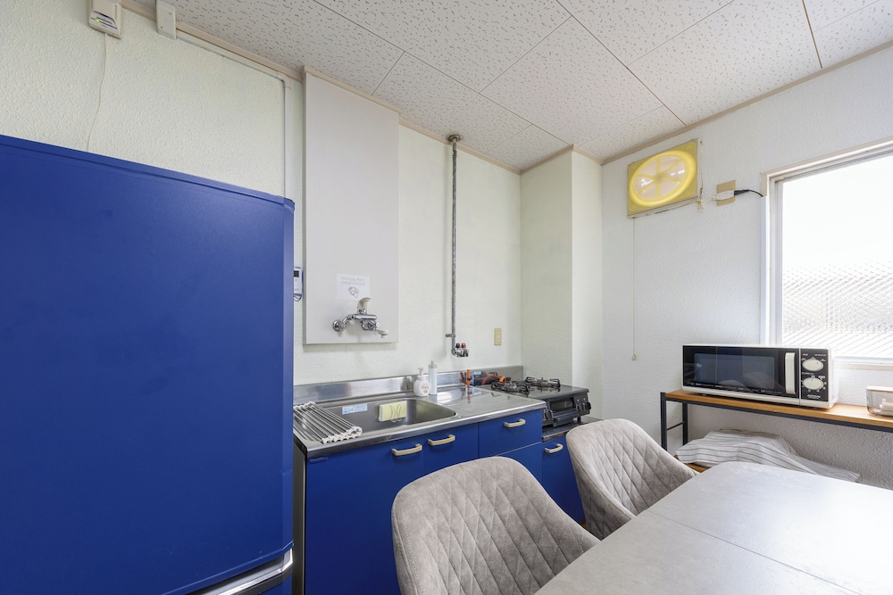 コンフォート アパートメント 203 禁煙 専用キッチン4 | コンフィーステイ MR2