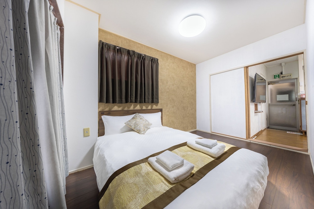 コンフォート アパートメント 203 禁煙 客室1 | コンフィーステイ MR2