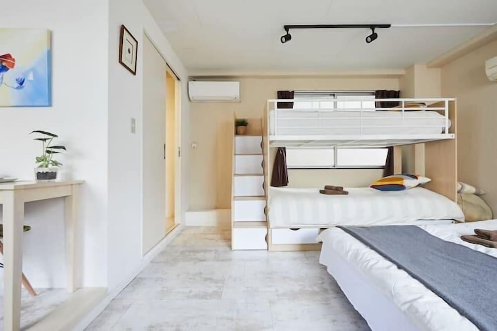 ルーム 客室8 | シャトレー代々木 301