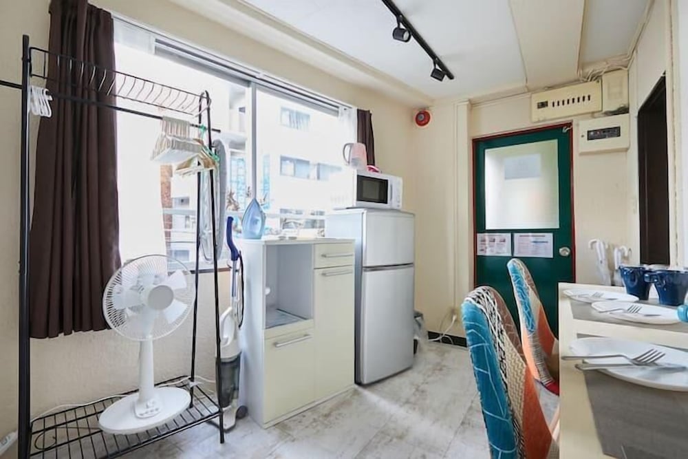 ルーム リビング エリア2 | シャトレー代々木 301