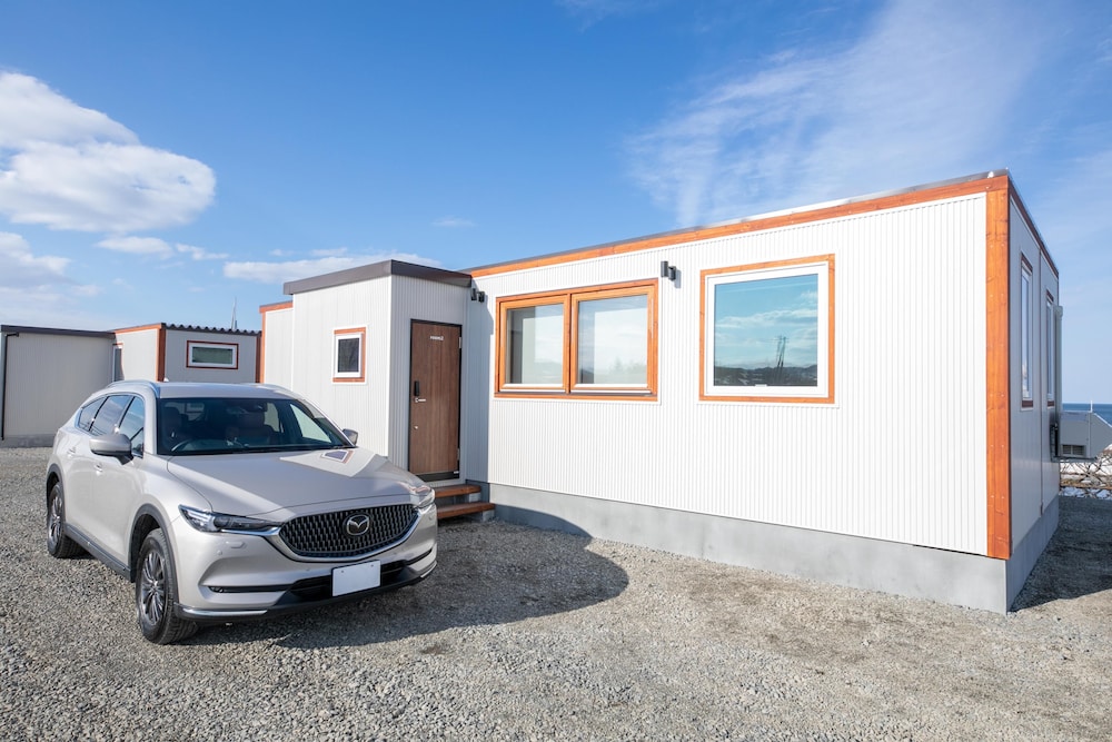 駐車場1 | オホーツク オーシャン ヴィラ アルマーレ モンベツ 駐車場1 | オホーツク オーシャン ヴィラ アルマーレ モンベツ