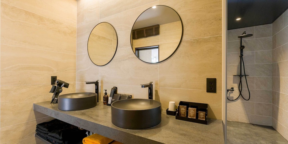 Rakuten STAY VILLA 鴨川 / A棟 スイートルーム(A102) 12名定員 禁煙 バスルーム4 | Rakuten STAY VILLA 鴨川