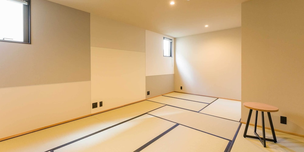 [ペット不可] B棟 12名定員 禁煙 客室5 | Rakuten STAY VILLA 鴨川