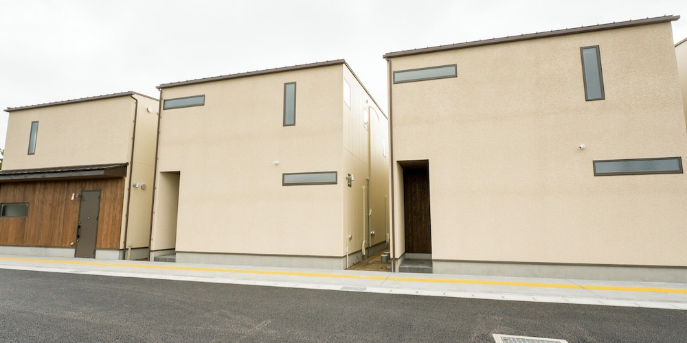 [ペット同室可] D棟 10名定員 禁煙 客室1 | Rakuten STAY VILLA 鴨川