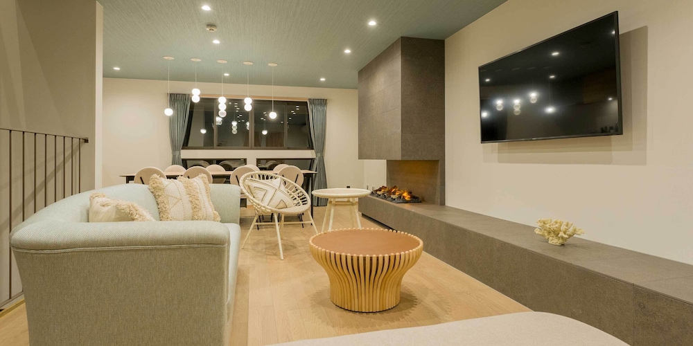 [ペット不可] C棟 10名定員 禁煙 リビング エリア2 | Rakuten STAY VILLA 鴨川