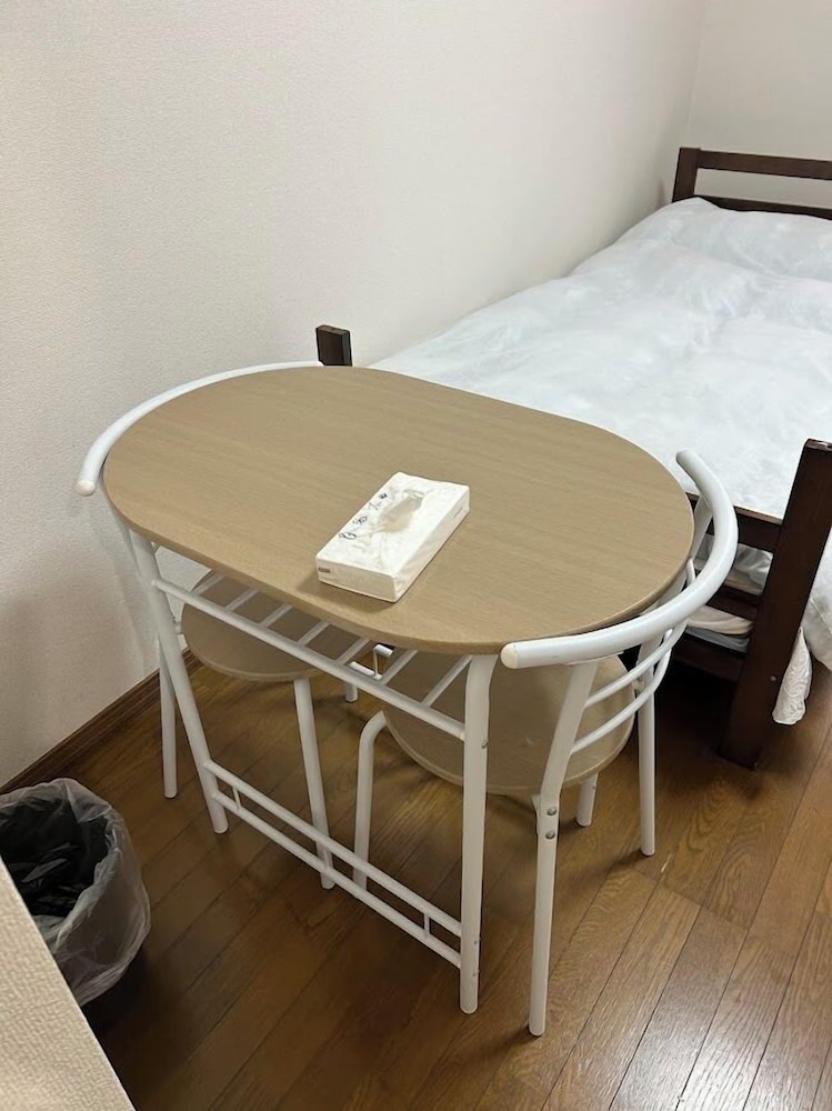 104 エコノミー ダブルルーム 1 ベッドルーム 禁煙 客室5 | 民泊太田 1 号館