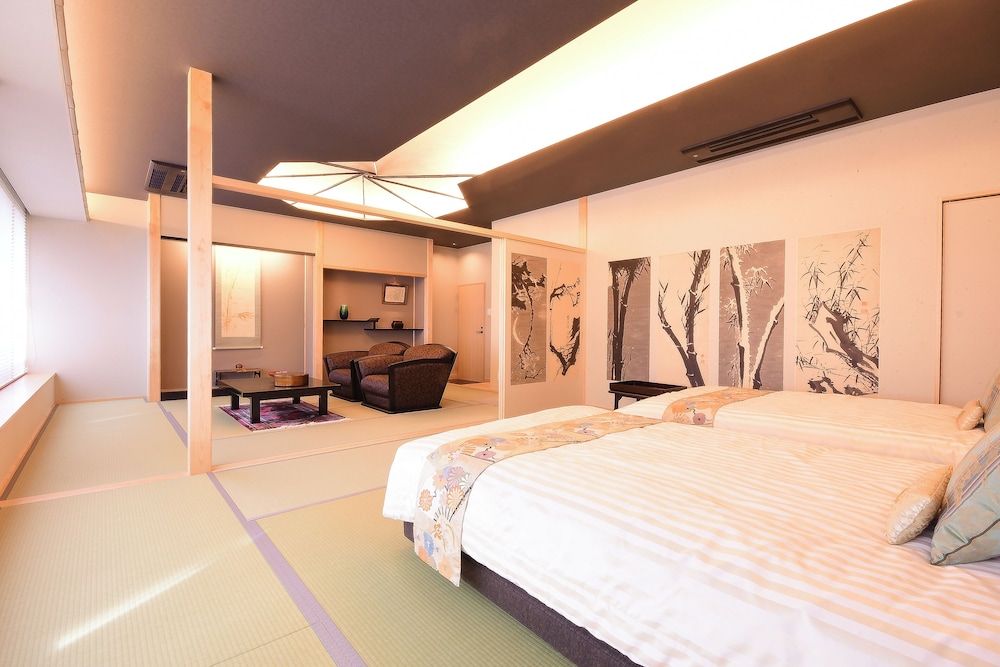 スイートルーム (Bamboo Shade) 禁煙 客室2 | 高野山真田坊蓮華定院