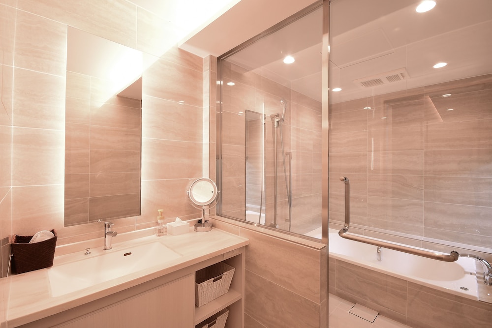 Jrスイートルーム (Peacock) 禁煙 バスルーム1 | 高野山真田坊蓮華定院